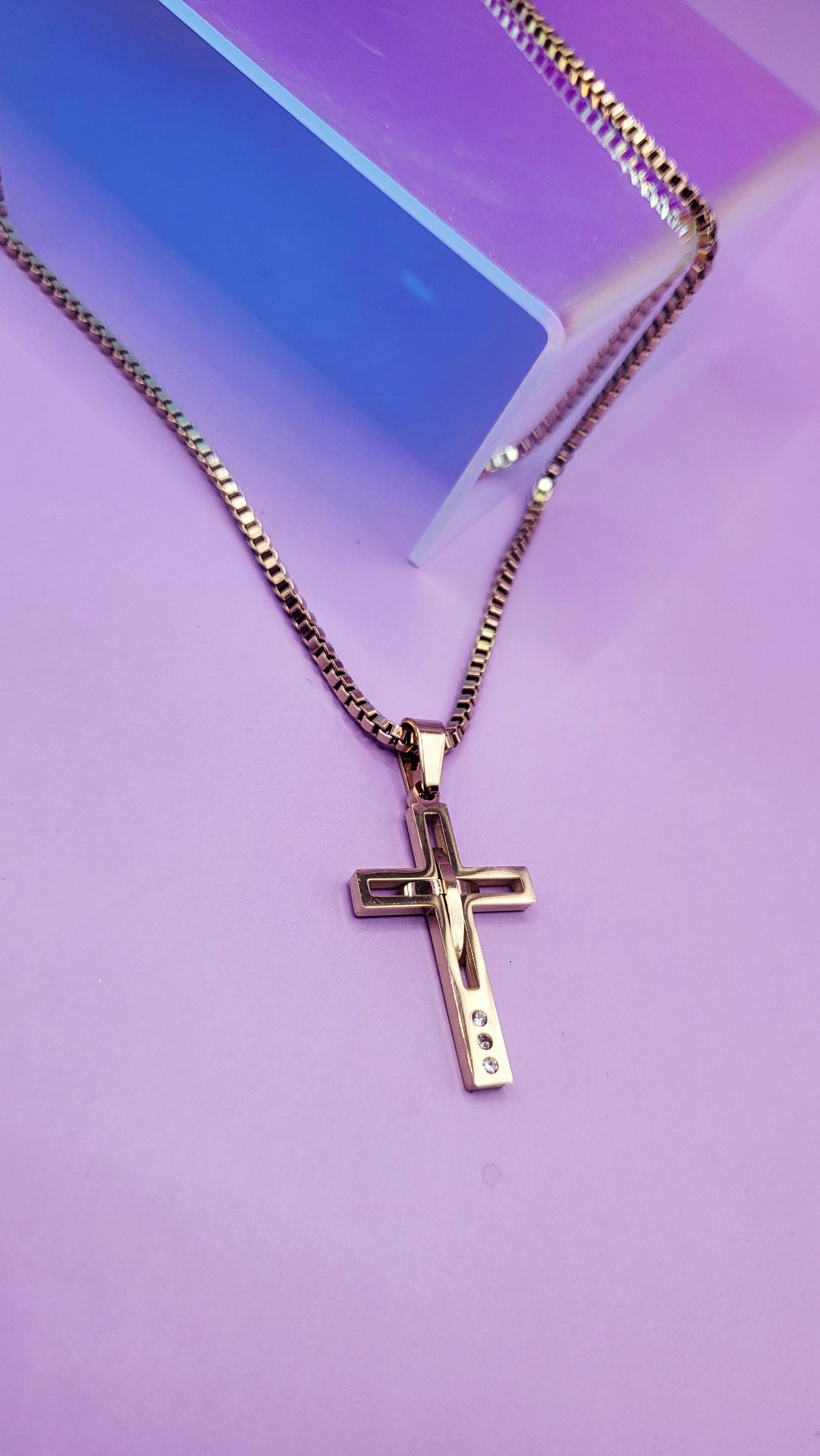 Cross Pendant Necklace NE7239