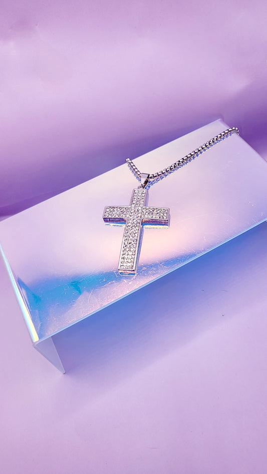 Cross Pendant Necklace